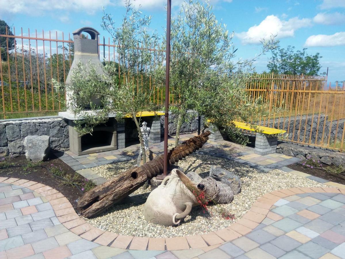 Apartmán Etna Winery Zafferana Etnea Exteriér fotografie